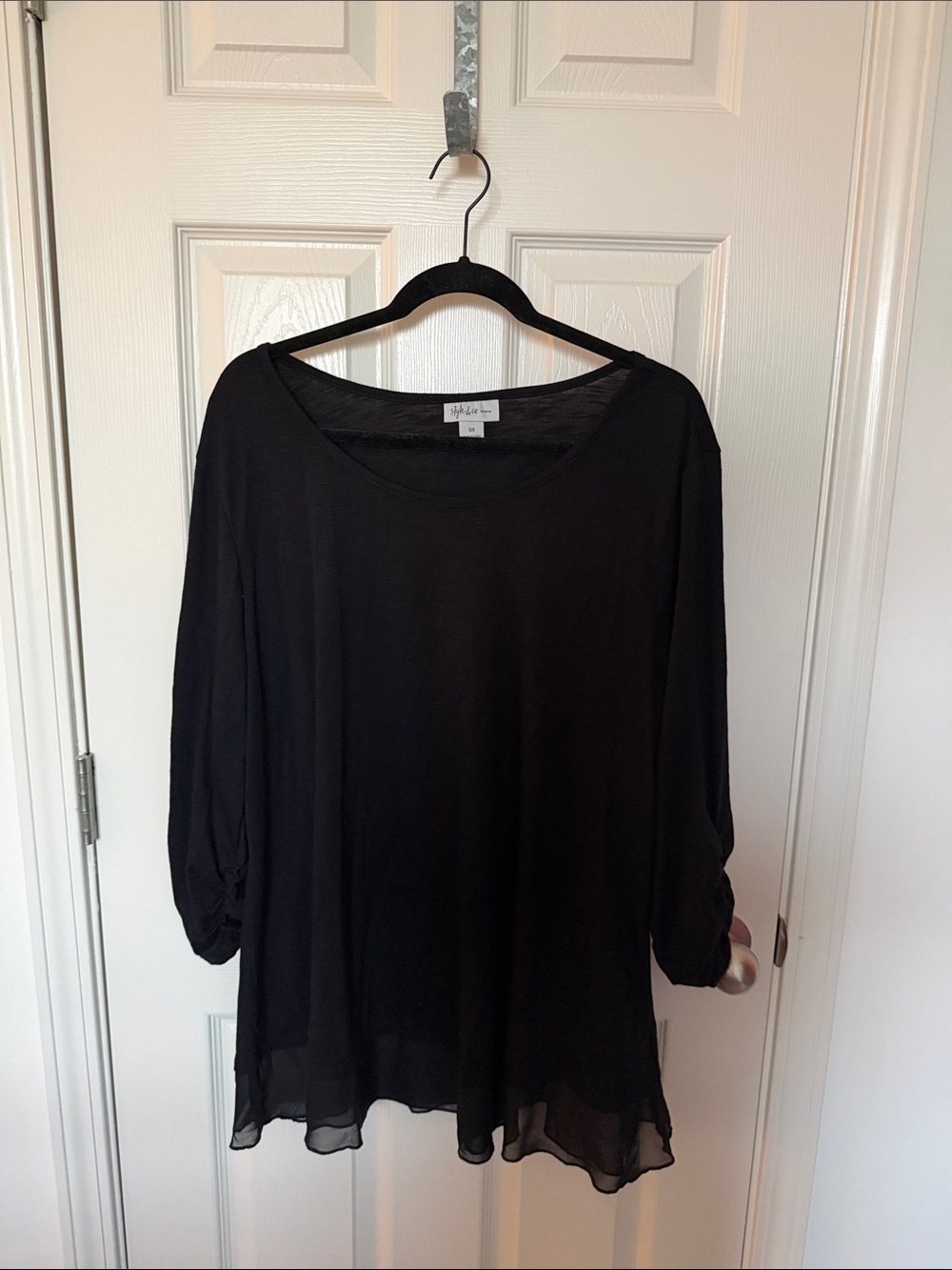 Style & Co. Black Scoop Neck Long Sleeve Tunic